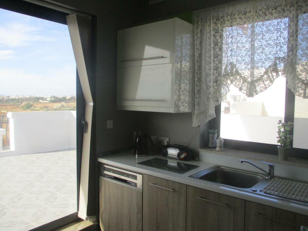 Penthouse 2 Apartment Marsaskala Bagian luar foto