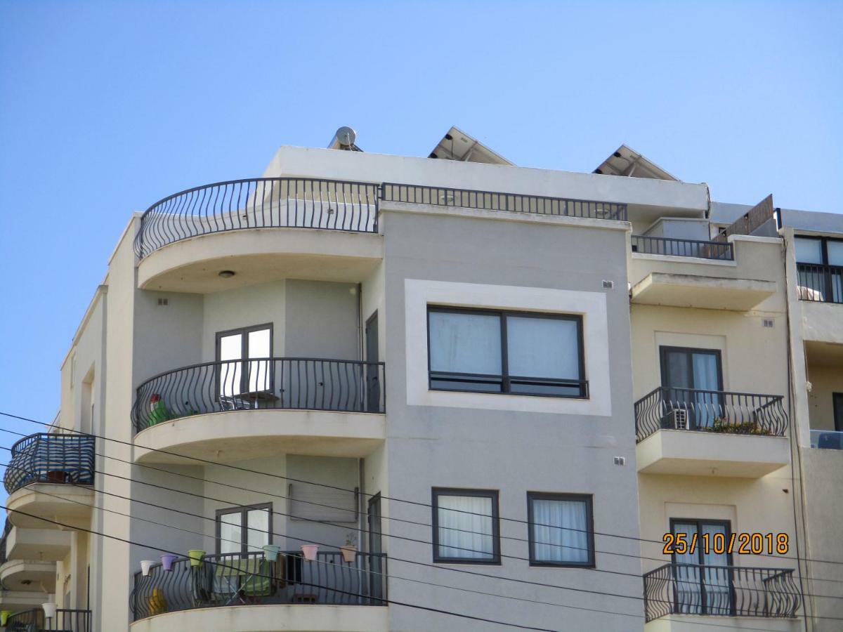 Penthouse 2 Apartment Marsaskala Bagian luar foto